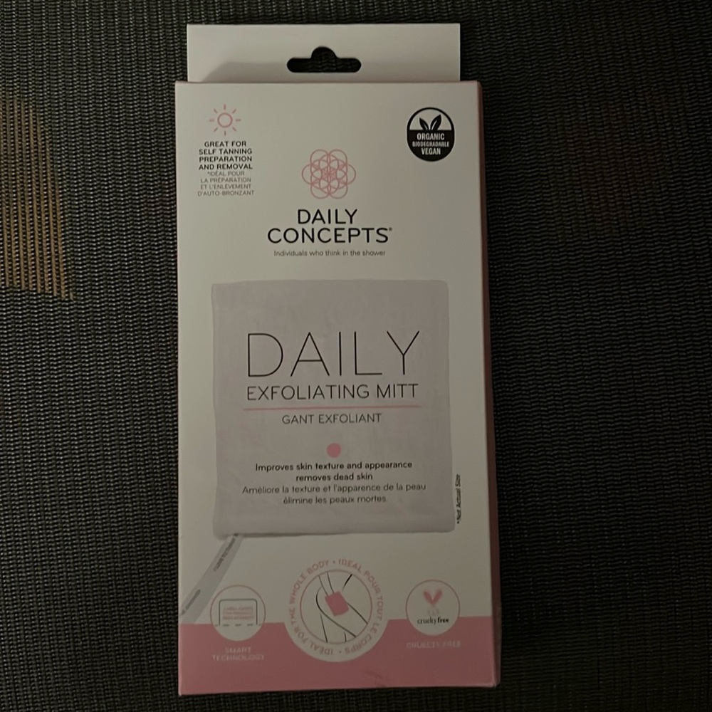 NWT Daily Concepts Daily Exfoliation Mitt